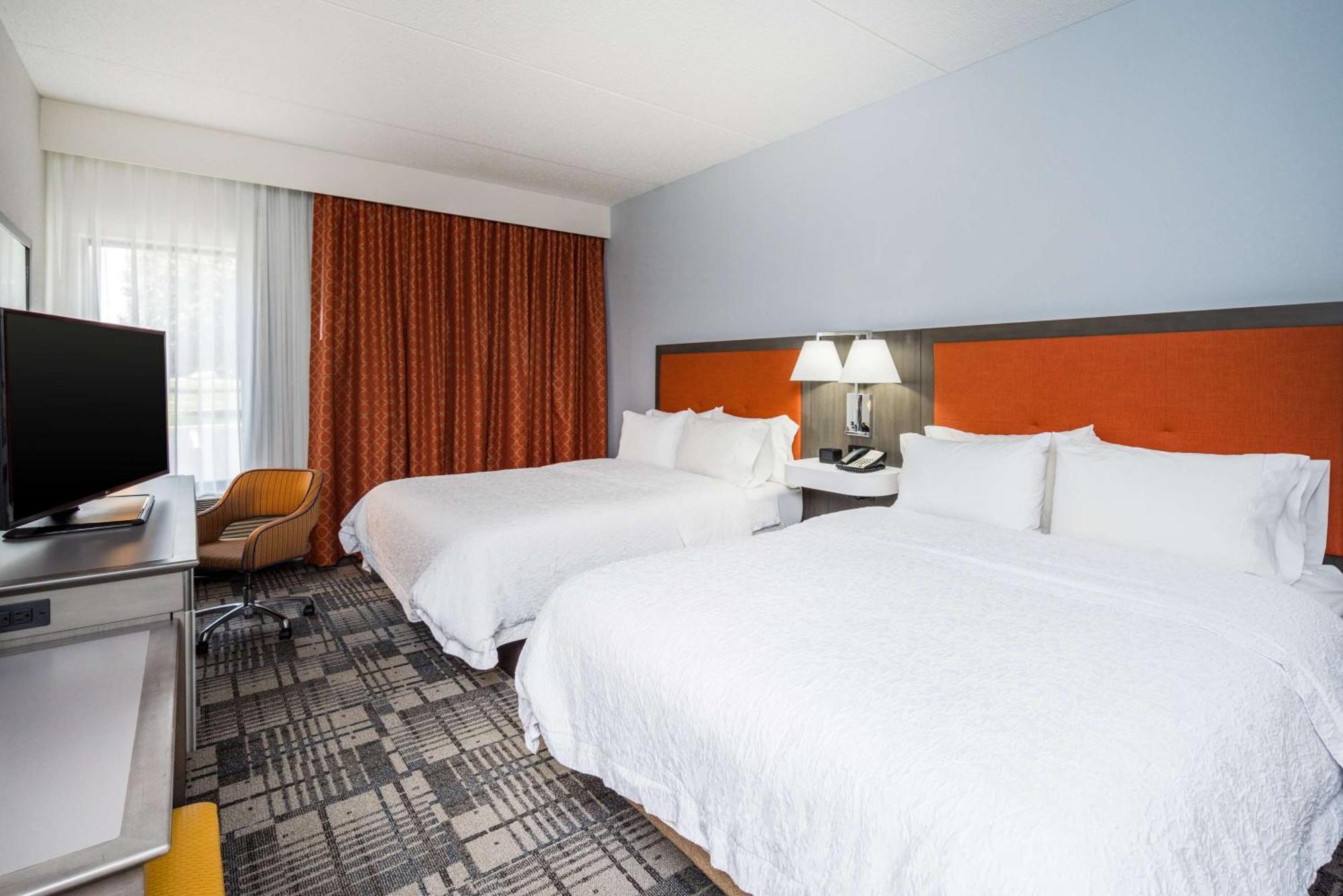Hampton Inn Плімут-Мітінґ Екстер'єр фото