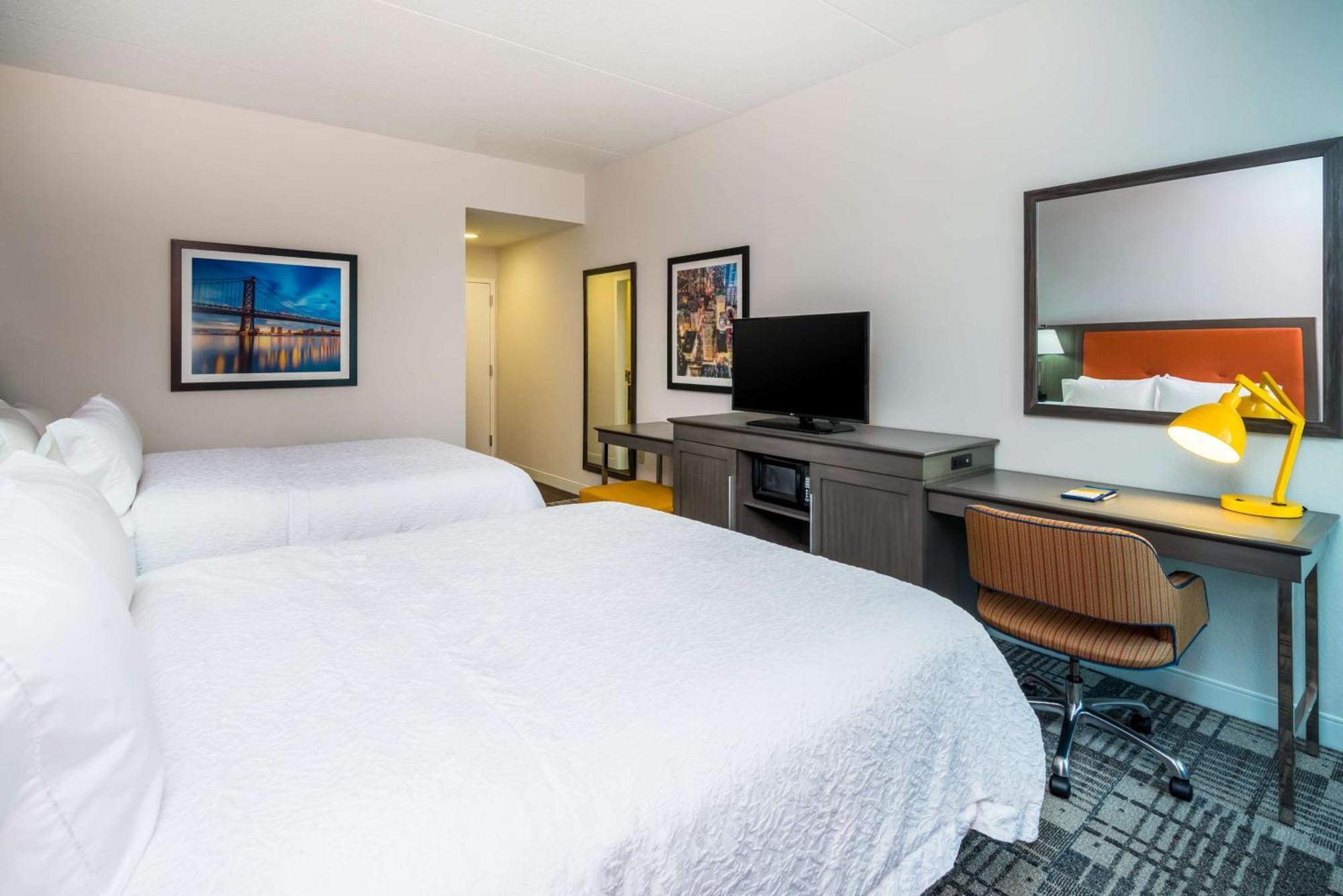 Hampton Inn Плімут-Мітінґ Екстер'єр фото